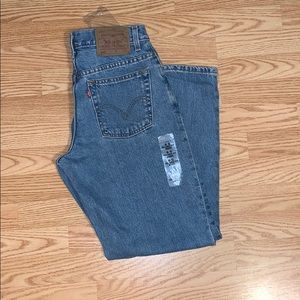 Levi’s woman’s jeans